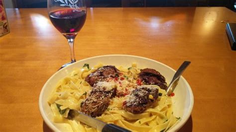 Olive garden folsom - Jan 24, 2020 · Olive Garden Italian Kitchen, Folsom: See 60 unbiased reviews of Olive Garden Italian Kitchen, rated 4 of 5 on Tripadvisor and ranked #34 of 265 restaurants in Folsom. 